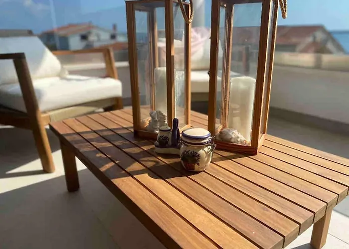 Clear Water - Seaside *