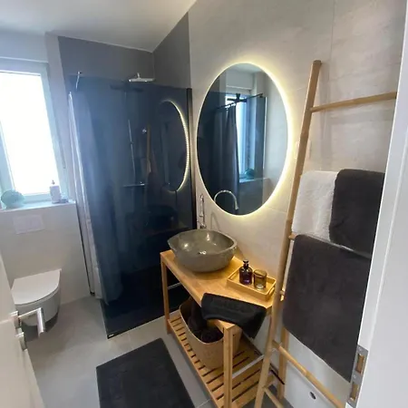 Clear Water - Seaside * Mandre