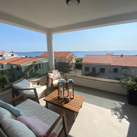 Clear Water - Seaside Apartamento Mandre